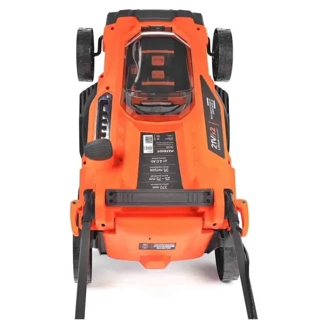Аккумуляторная газонокосилка Patriot CM 440 Аккумуляторная газонокосилка Patriot CM 440
