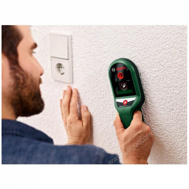 Детектор скрытой проводки и металла Bosch UniversalDetect (0.603.681.300)