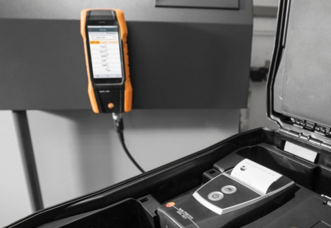 Комплект Testo 300 (O2, CO без Н2-компенсации до 4000 ppm) Комплект Testo 300 (O2, CO без Н2-компенсации до 4000 ppm)