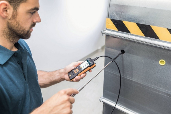 Комплект Testo 440 с зондом с обогреваемой струной и кейсом Комплект Testo 440 с зондом с обогреваемой струной и кейсом