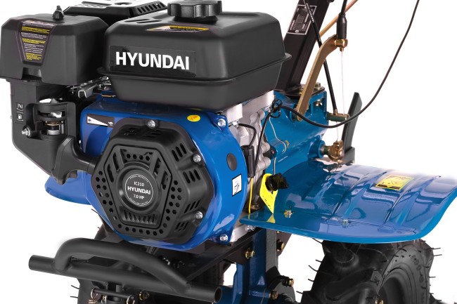 Бензиновый мотоблок  Hyundai T 1300 с комплектом колес Бензиновый мотоблок  Hyundai T 1300 с комплектом колес