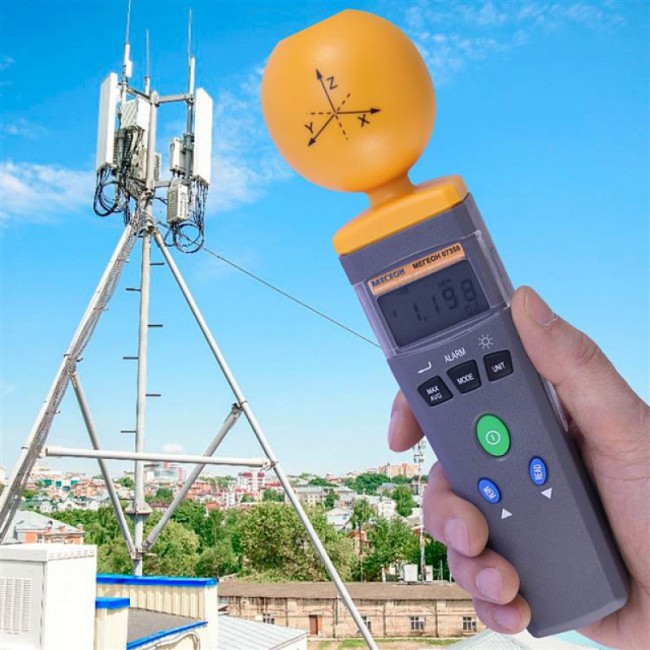 Измеритель уровня электромагнитного фона МЕГЕОН 07350 Измеритель уровня электромагнитного фона МЕГЕОН 07350