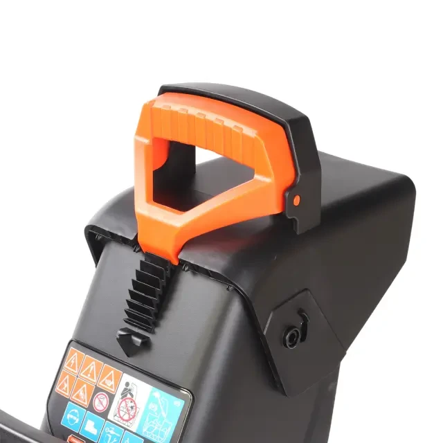 Снегоуборщик аккумуляторный Patriot PE 4542 LCT с 2хАКБ 4 Ач + ЗУ двойное