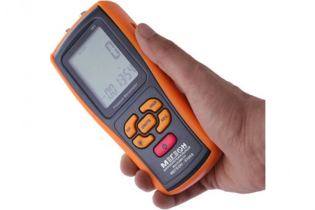 Дифференциальный манометр МЕГЕОН 51005 Дифференциальный манометр МЕГЕОН 51005