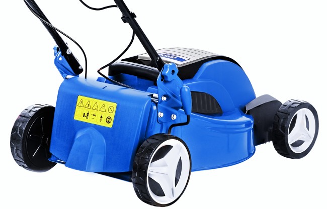 Самоходная электрическая  газонокосилка Hyundai LE 4600S Drive Самоходная электрическая  газонокосилка Hyundai LE 4600S Drive