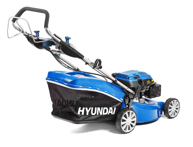 Бензиновая газонокосилка HYUNDAI L 4600S Бензиновая газонокосилка HYUNDAI L 4600S